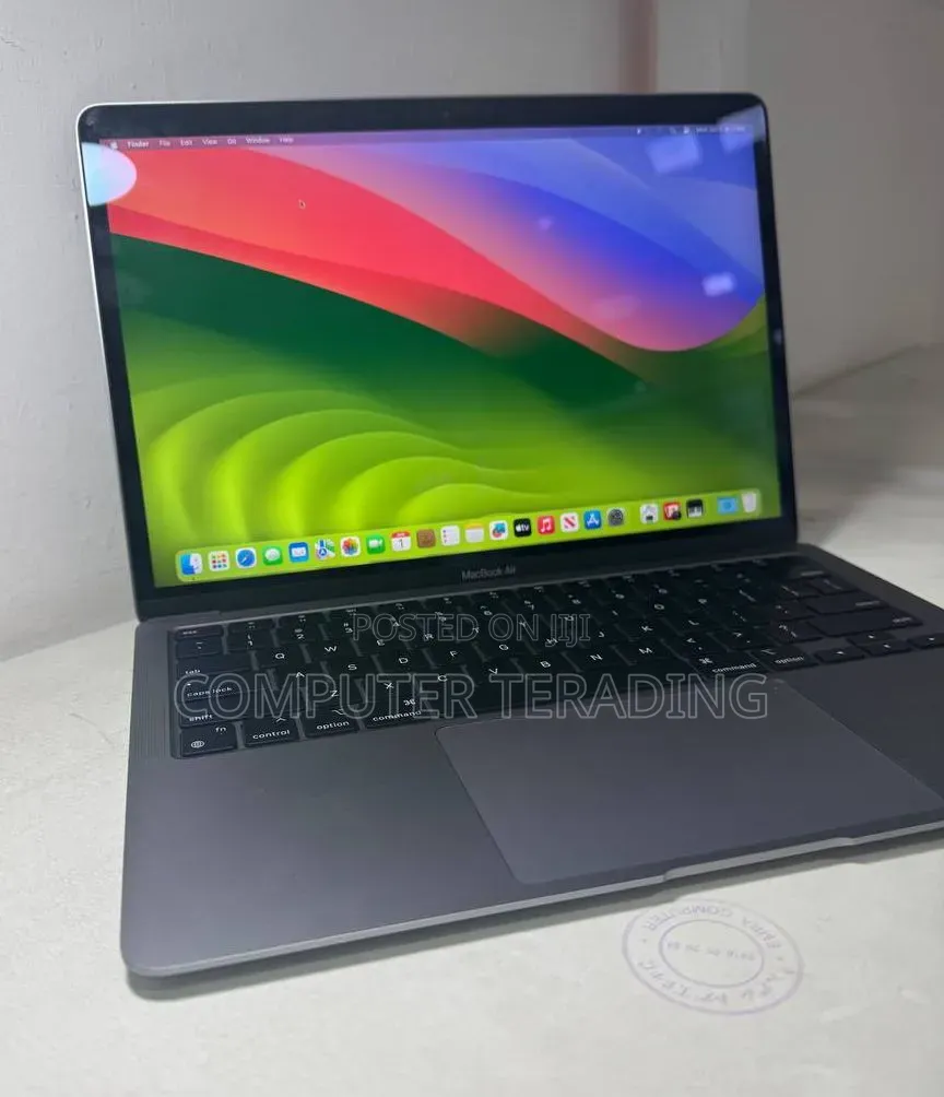 New Laptop Apple MacBook Air 2020 M1 16GB Apple M1 SSD 256GB