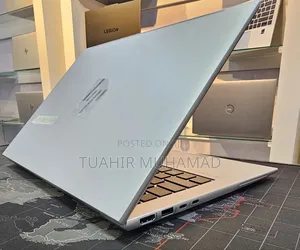New Laptop HP EliteBook 840 10 16GB Intel Core i7 SSD 512GB