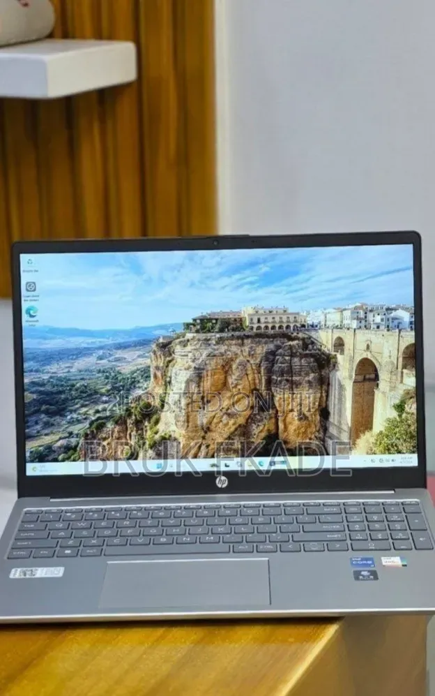 New Laptop HP Stream Notebook 16GB Intel Core i7 SSD 1T