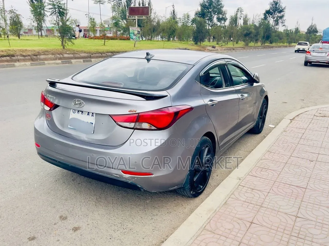 Hyundai Avante 2015 Gray