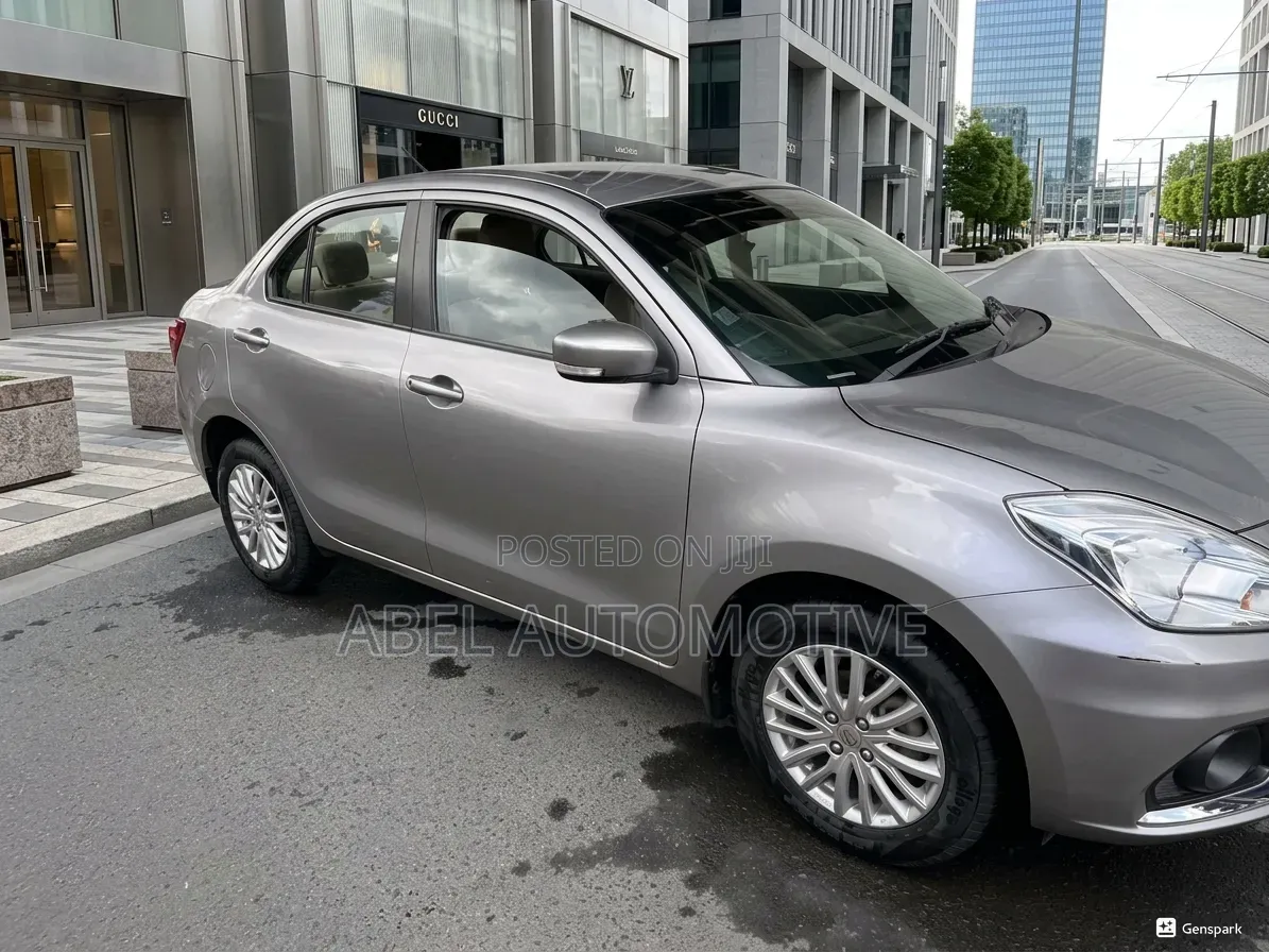 Suzuki Dzire 2022 Silver