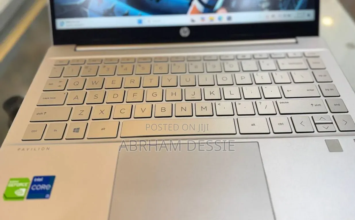 New Laptop HP 16GB Intel Core i5 SSD 512GB