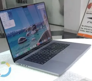 New Laptop Apple MacBook Pro 2021 M1 Max 64GB Apple M1 Max SSD 1T