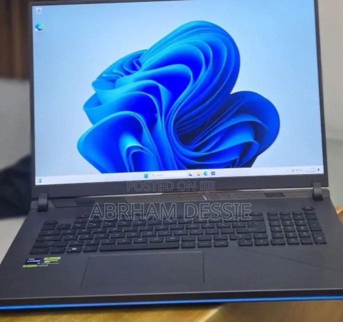 New Laptop Asus 32GB Intel Core i9 SSD 2T