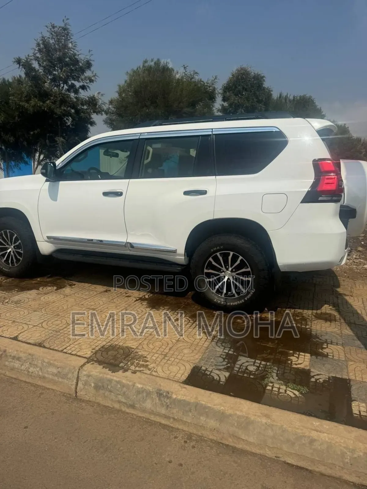 Toyota Land Cruiser Prado 2018 White