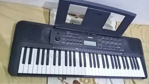 Yamaha PSR E-273 Keyboard