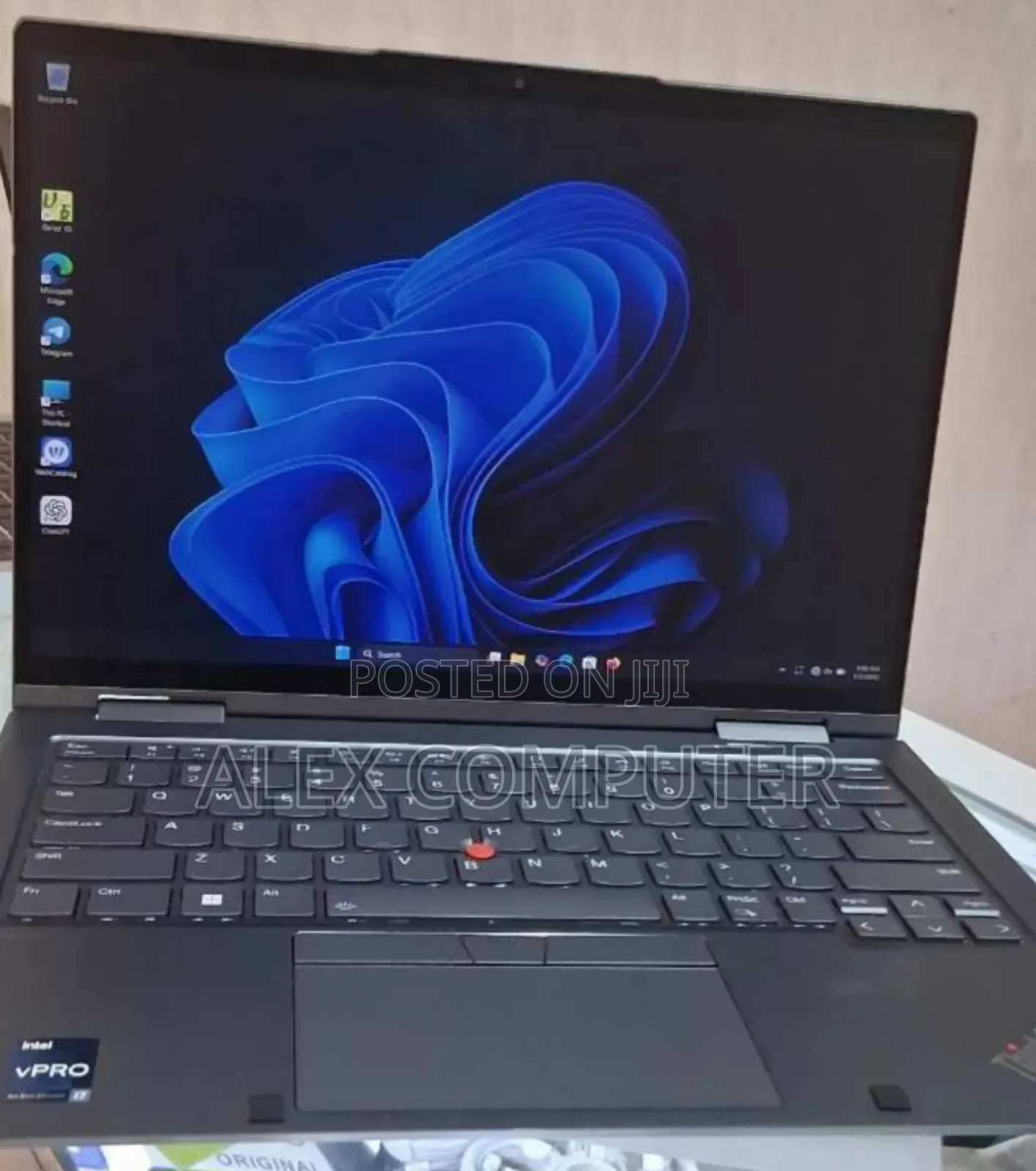 New Laptop Lenovo ThinkPad X1 Yoga 32GB Intel Core i7 SSD 512GB