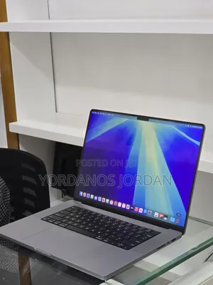 New Laptop Apple MacBook Pro 2021 M1 Max 32GB Apple M1 Max SSD 512GB