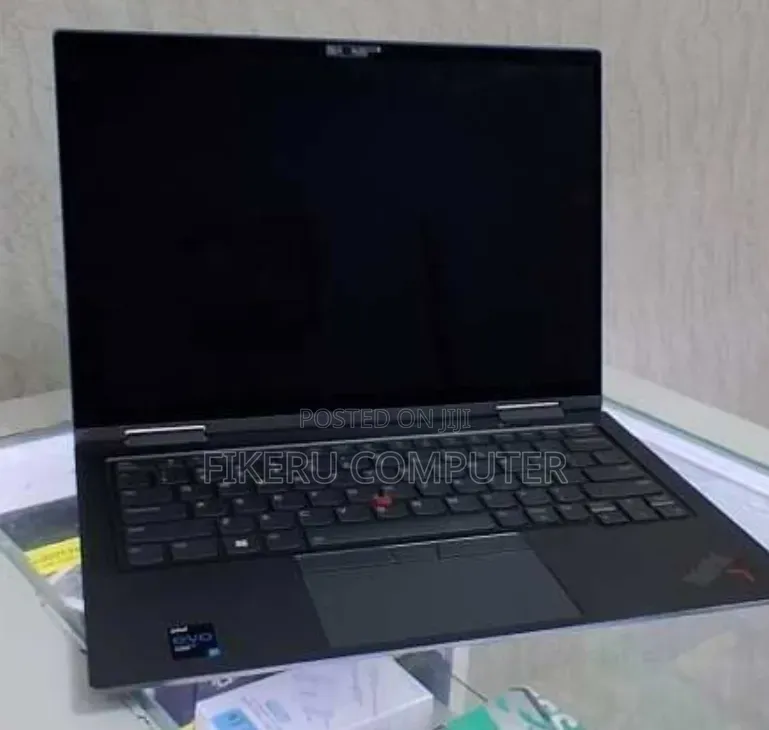 New Laptop Lenovo ThinkPad X1 Yoga 16GB Intel Core i7 SSD 512GB