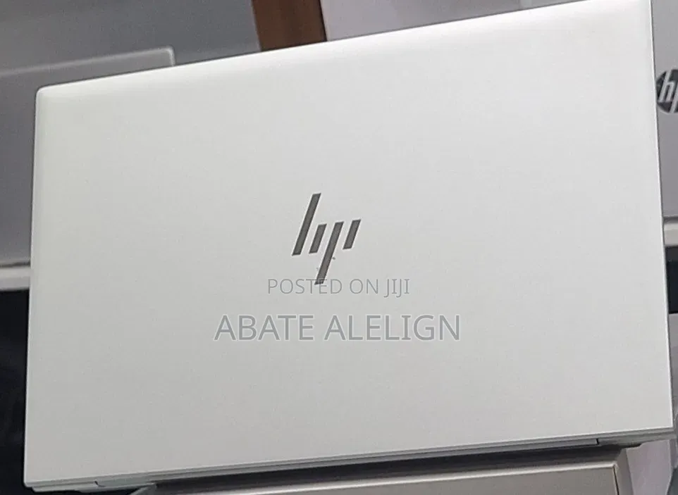 New Laptop HP EliteBook 840 G8 16GB Intel Core i7 SSD 512GB