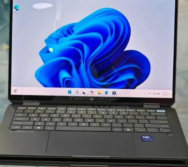 New Laptop HP OmniBook 5 14" 16GB Intel Core Ultra 7 SSD 1T