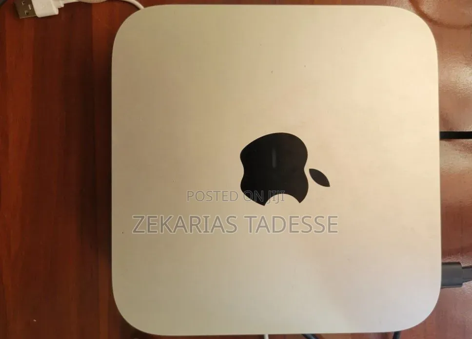 New Desktop Computer Apple Mac Mini M2 8GB Apple M2 SSD 256GB
