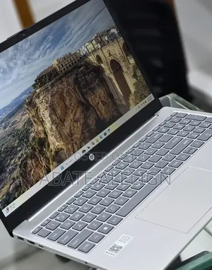 New Laptop HP Stream Notebook 16GB Intel Core i7 SSD 1T