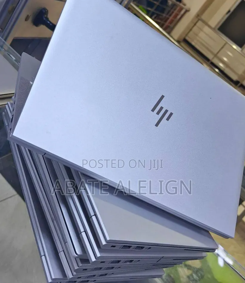New Laptop HP EliteBook 830 G8 16GB Intel Core i5 SSD 512GB
