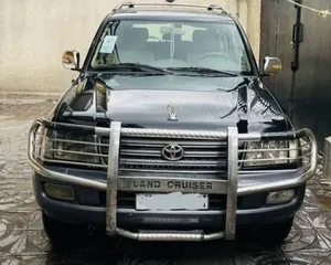 Toyota Land Cruiser 2005 Gray