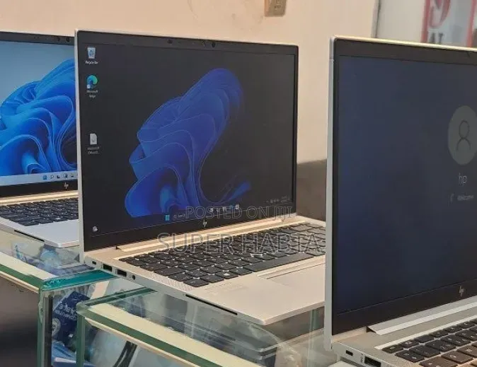 New Laptop HP EliteBook 830 16GB Intel Core i5 SSD 512GB