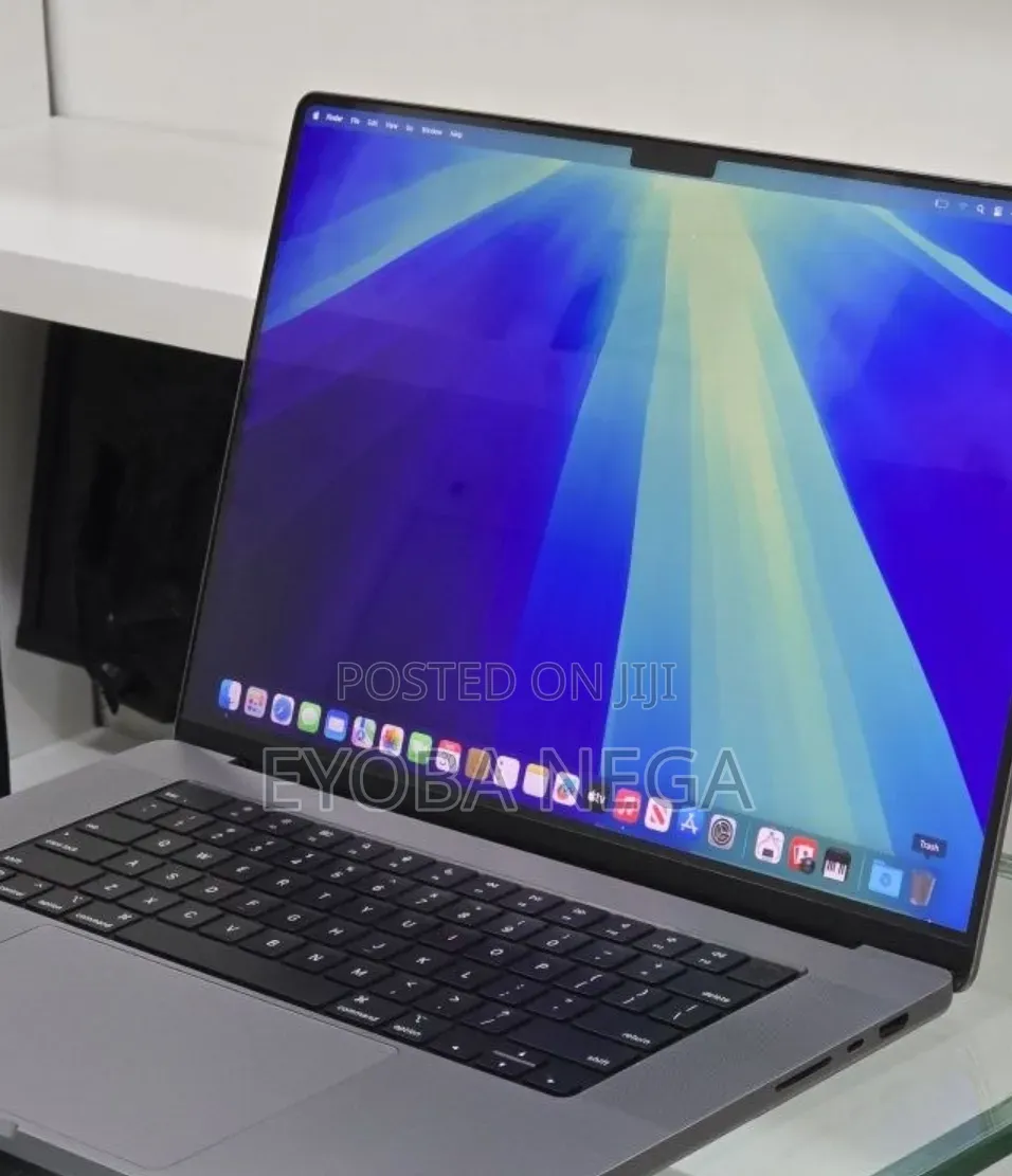 New Laptop Apple MacBook Pro 2021 M1 Max 32GB Apple M1 Max SSD 512GB
