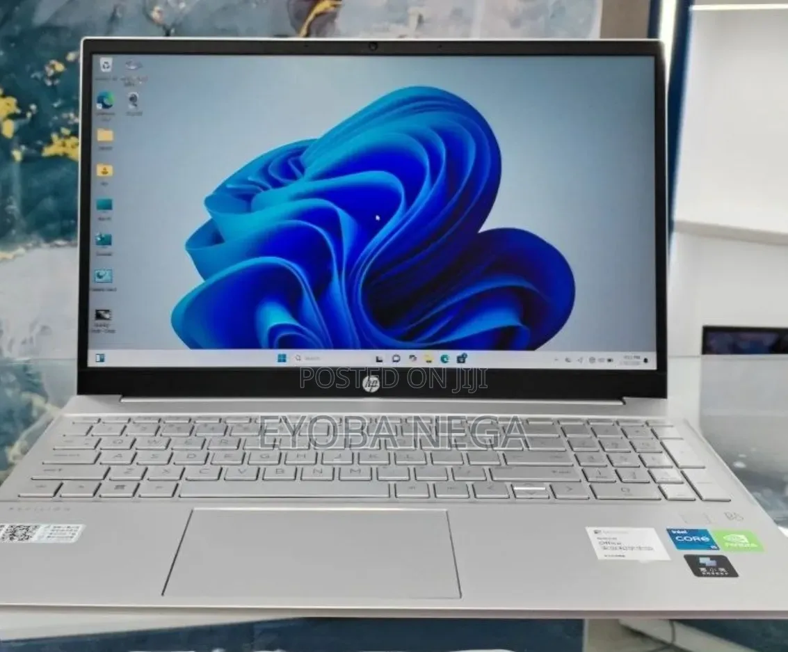 New Laptop HP Pavilion 15 16GB Intel Core i5 SSD 512GB