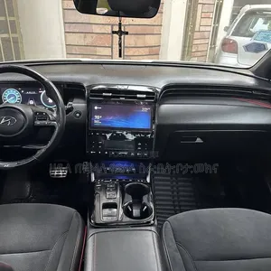 Hyundai Tucson 2022 Off white