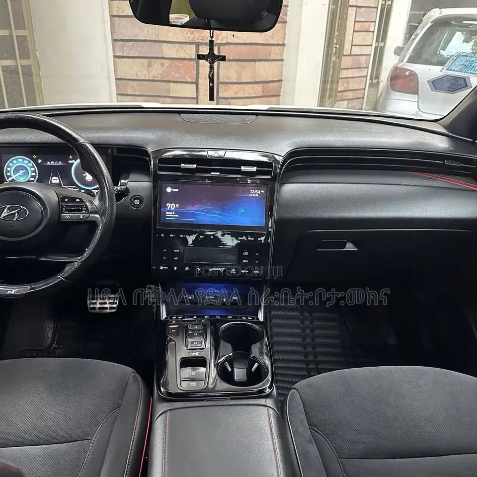 Hyundai Tucson 2022 Off white