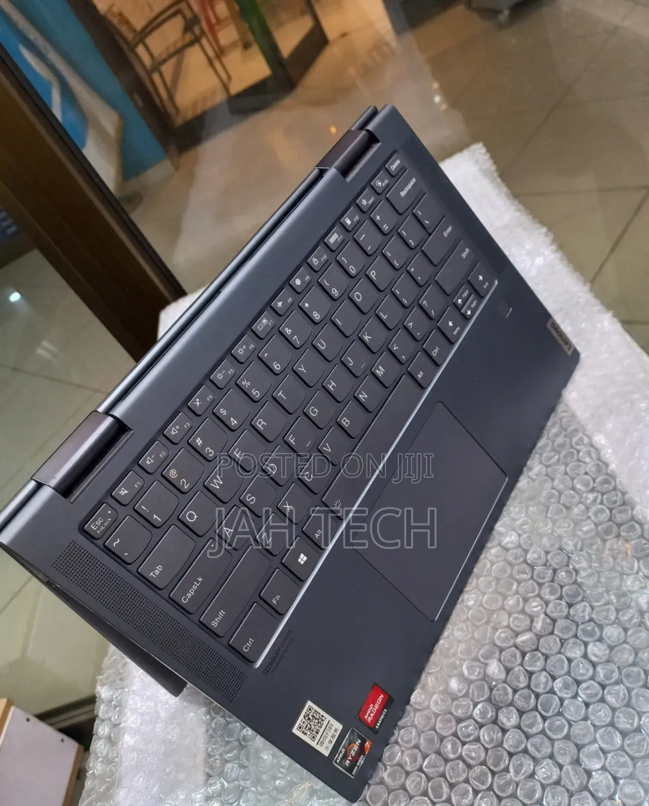 New Laptop Lenovo ThinkPad Yoga 16GB AMD Ryzen 7 SSD 512GB