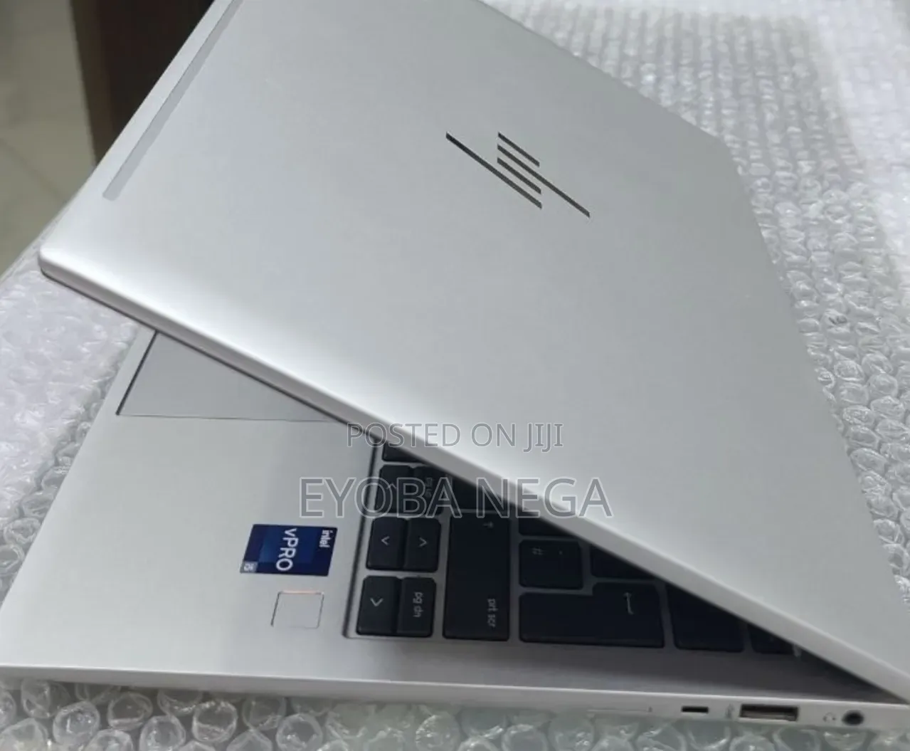 New Laptop HP EliteBook 830 G9 16GB Intel Core i5 SSD 512GB