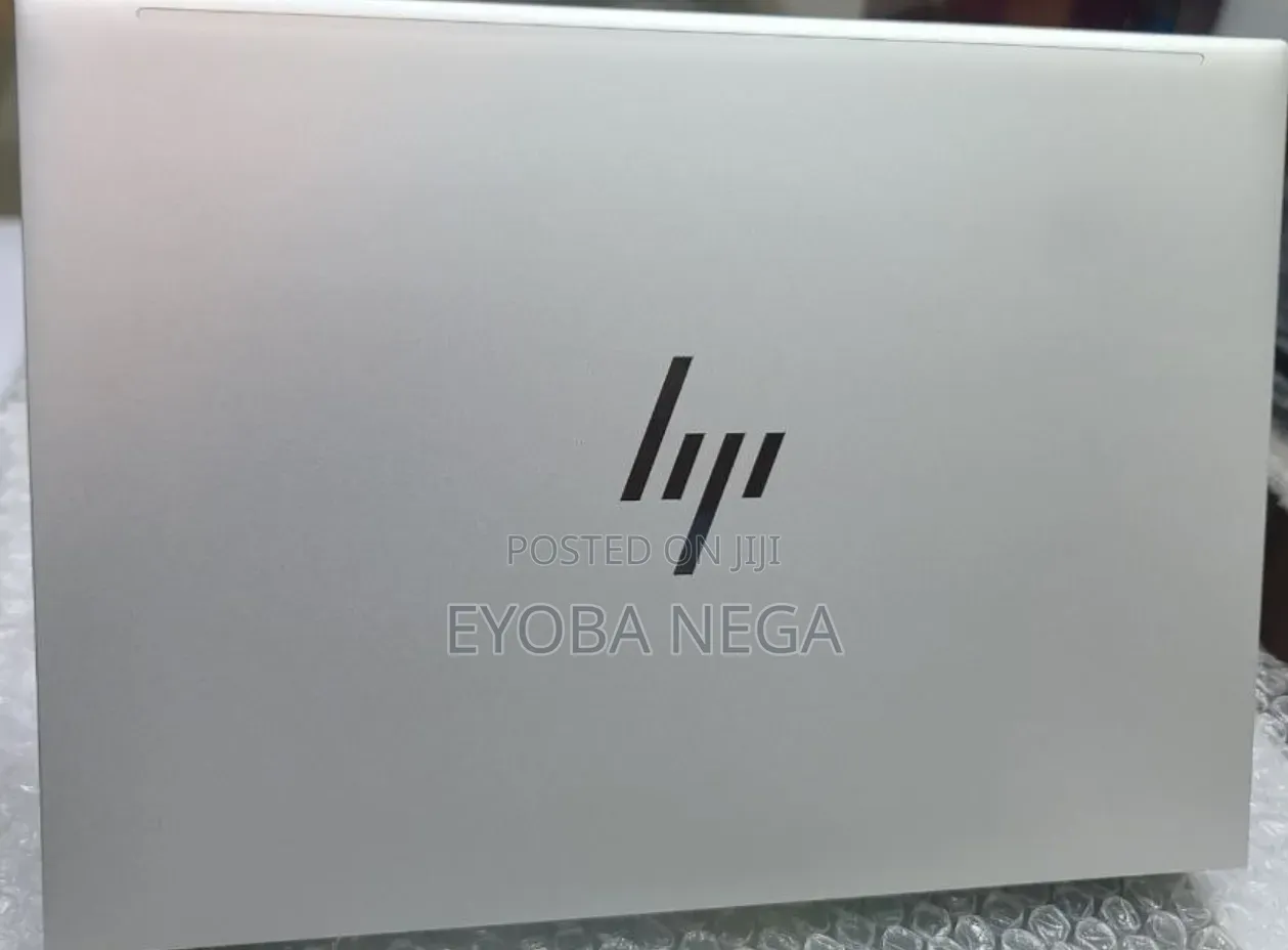 New Laptop HP EliteBook 830 G9 16GB Intel Core i5 SSD 512GB