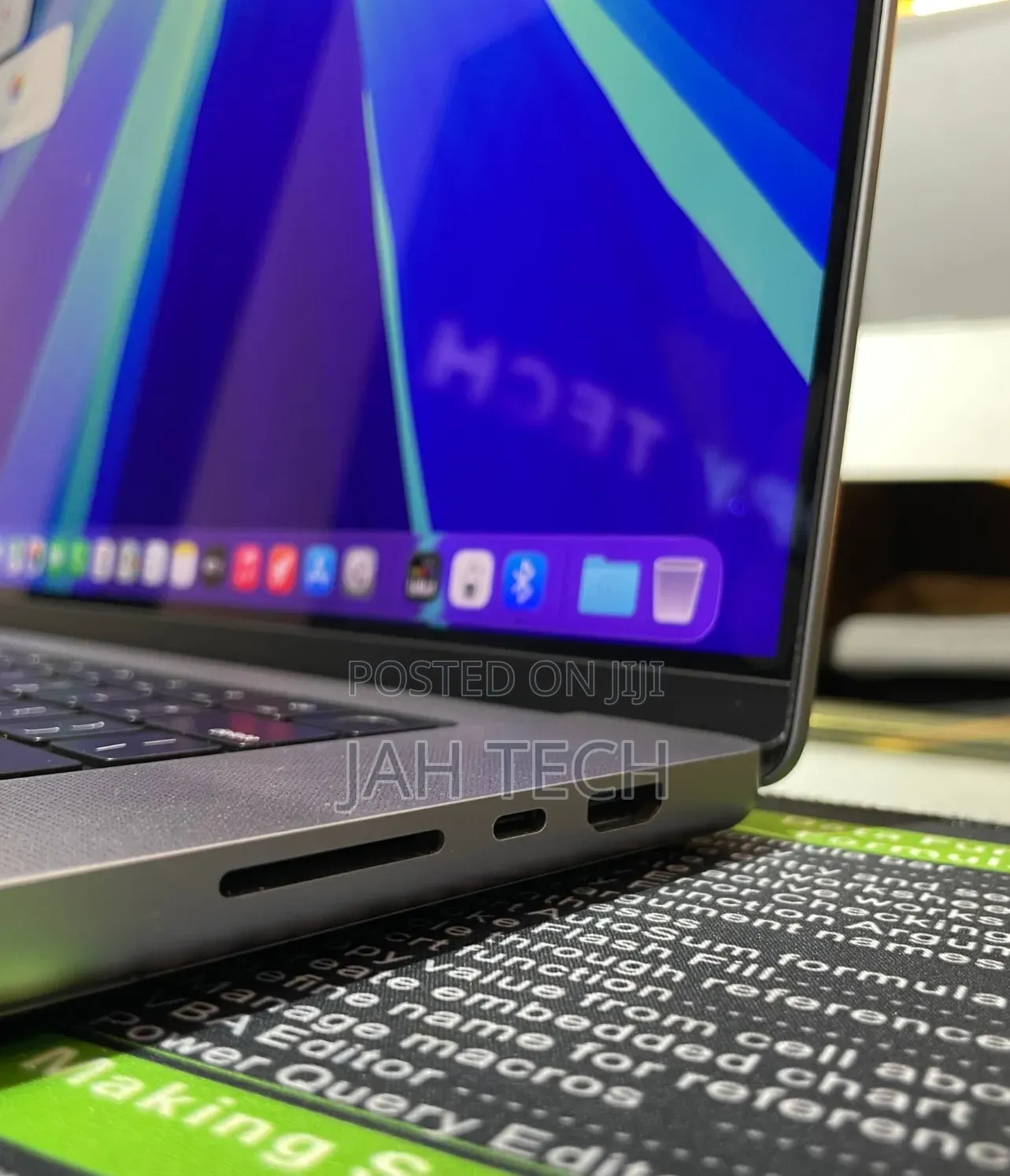 New Laptop Apple MacBook Pro 2021 M1 Max 64GB Apple M1 Max SSD 1T