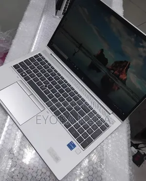 New Laptop HP EliteBook 850 G8 16GB Intel Core i5 SSD 512GB