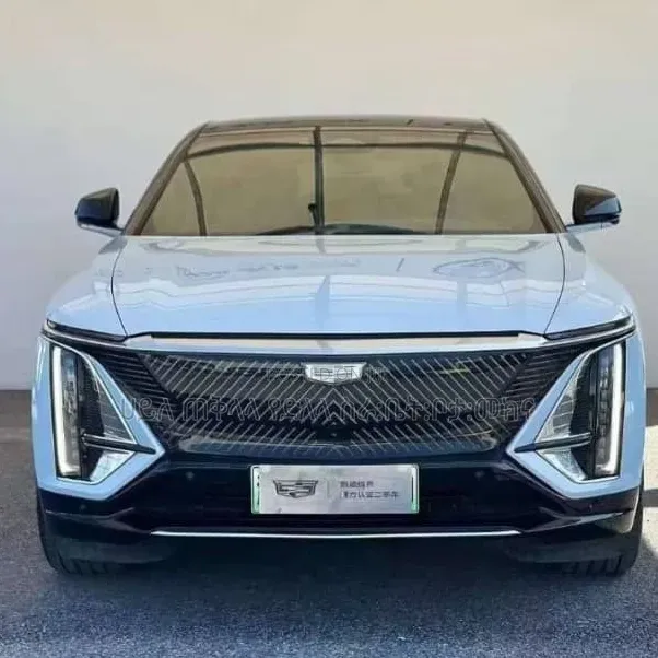 Cadillac Lyriq 2024 Blue