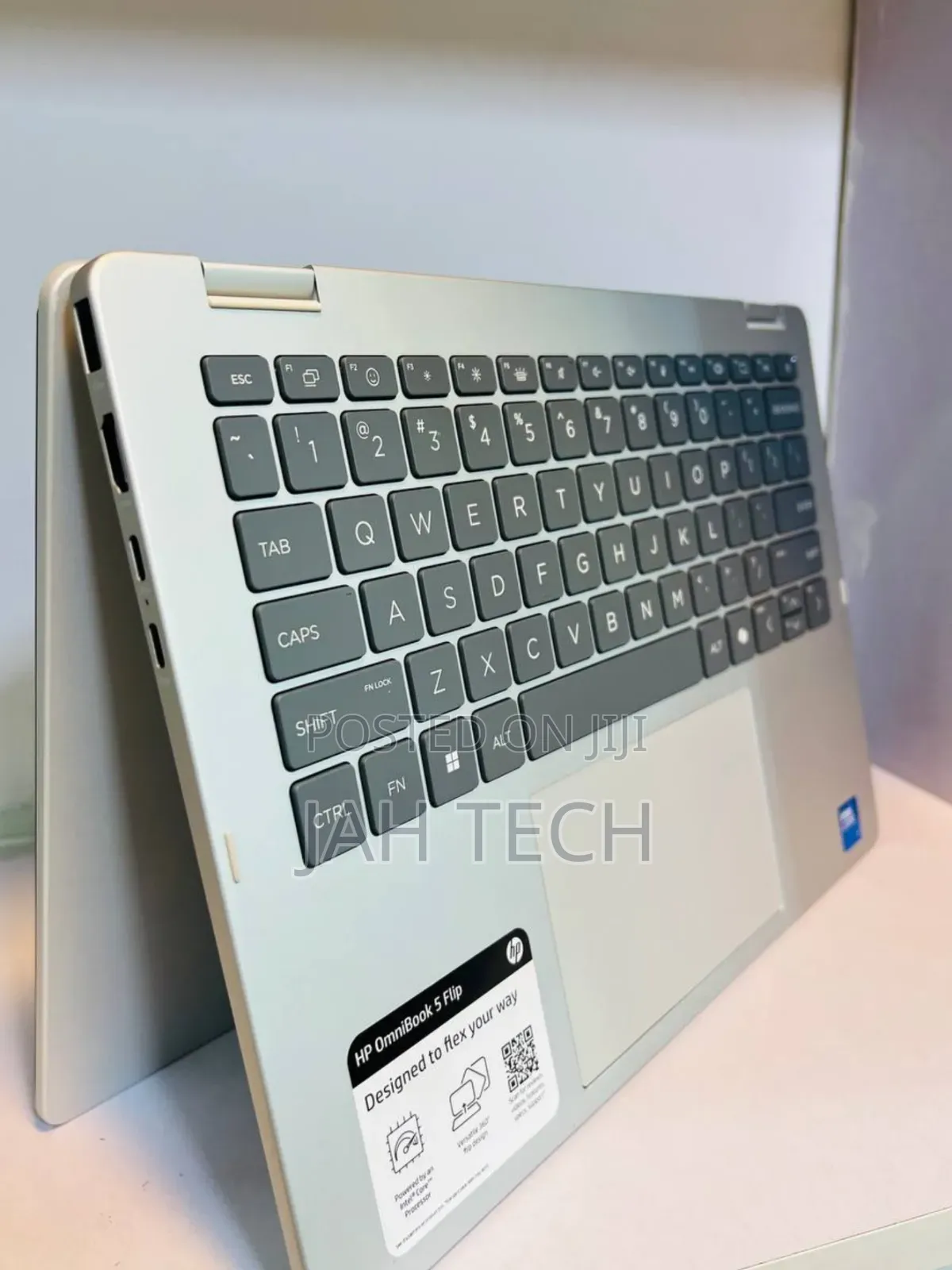 New Laptop HP OmniBook 5 14" 16GB Intel Core 7 SSD 512GB