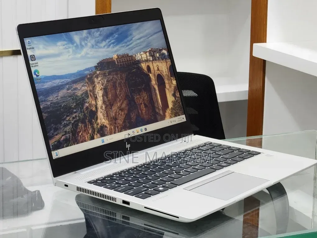 New Laptop HP EliteBook 840 16GB Intel Core i5 SSD 512GB