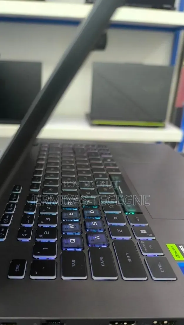 New Laptop Asus TUF Gaming A15 16GB Intel Core i7 SSD 512GB