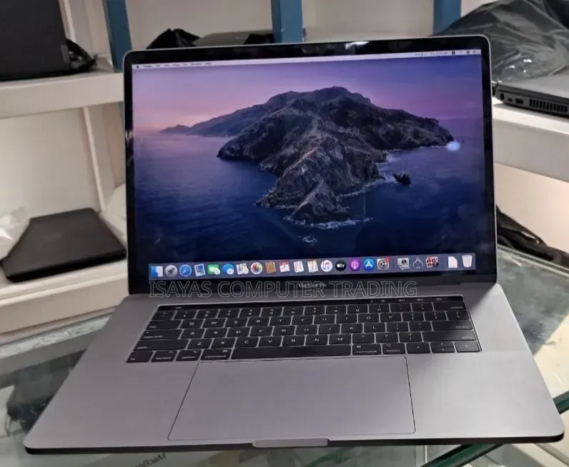 New Laptop Apple MacBook Pro 2019 32GB Intel Core i9 SSD 1T
