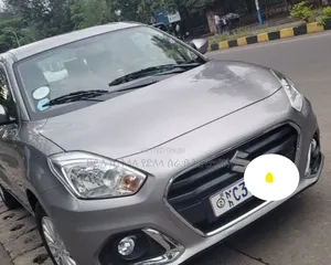 Suzuki Dzire 2022 Silver