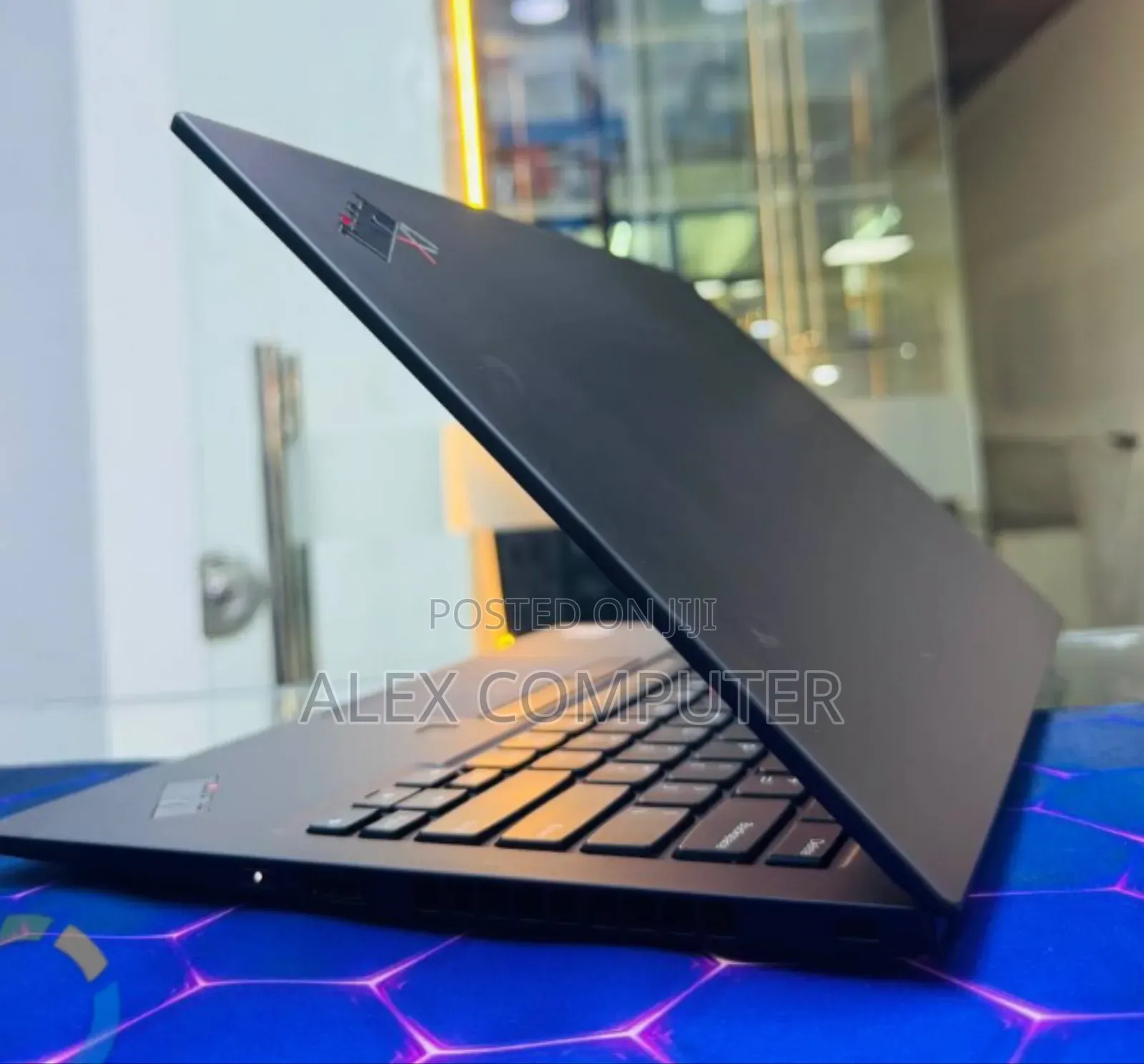 New Laptop Lenovo ThinkPad X1 Carbon 16GB Intel Core i7 SSD 512GB