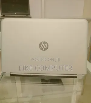 New Laptop HP Envy 17 8GB Intel Core i7 SSD 512GB