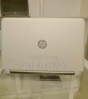 New Laptop HP Envy 17 8GB Intel Core i7 SSD 512GB
