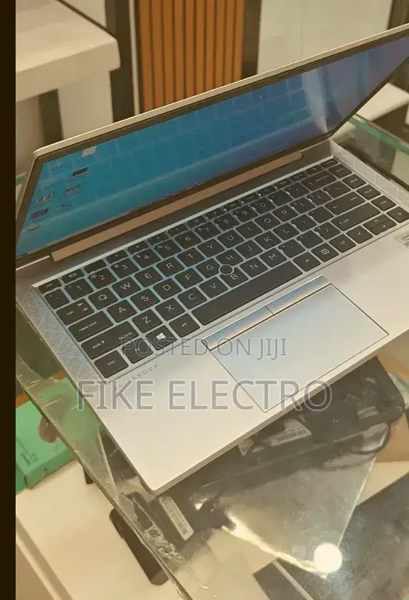 New Laptop HP EliteBook 840 G7 16GB Intel Core i5 SSD 512GB