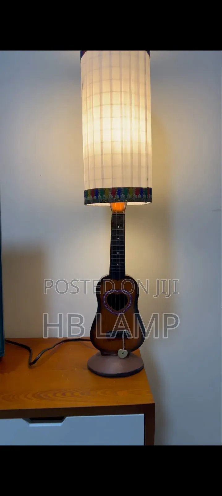 Guitar Table Lamp