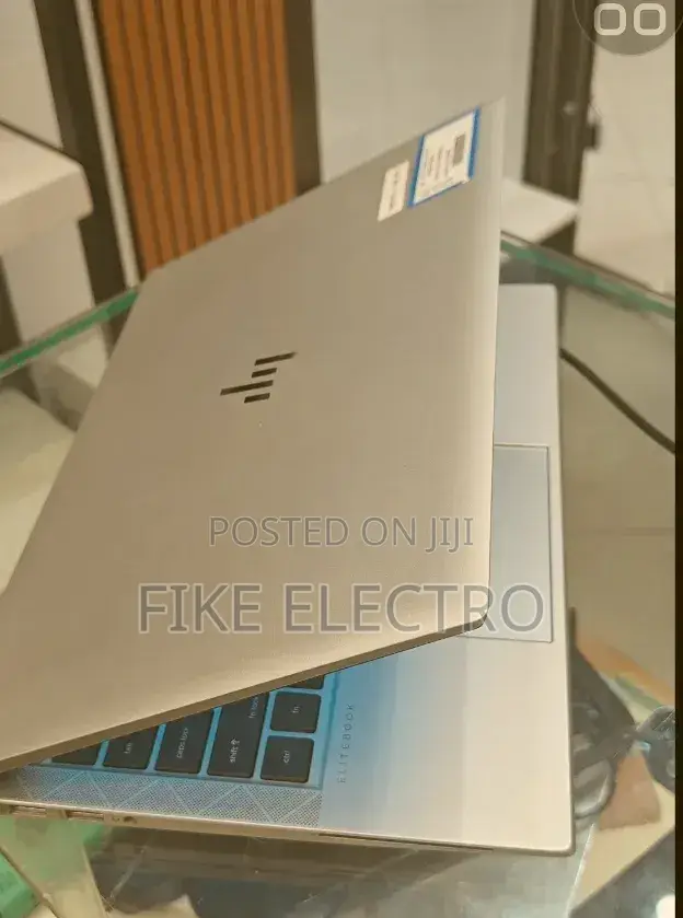 New Laptop HP EliteBook 840 G8 16GB Intel Core i5 SSD 512GB