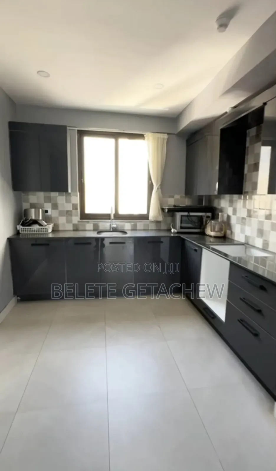 3bdrm Apartment in Bole Dembel, Luxury for sale