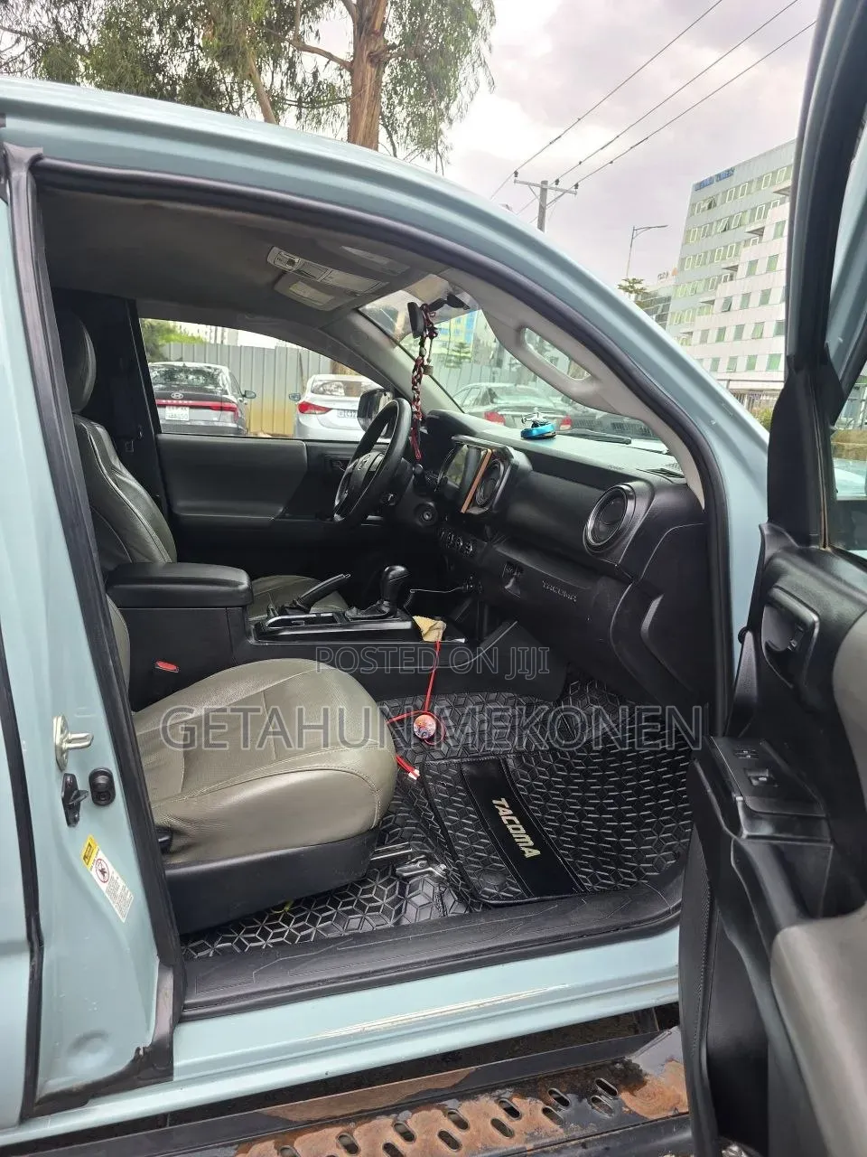 Toyota Tacoma 2020 Blue