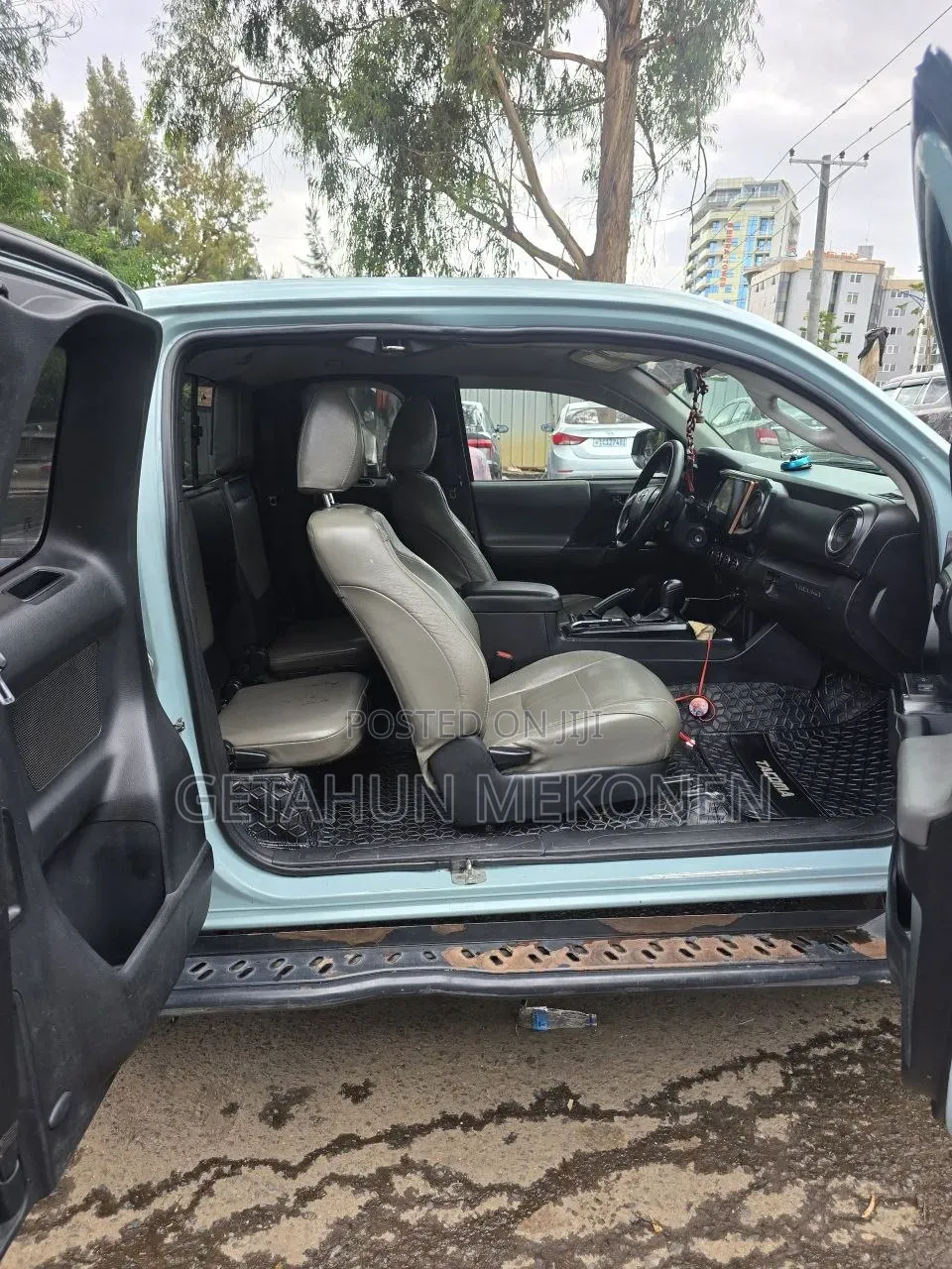 Toyota Tacoma 2020 Blue