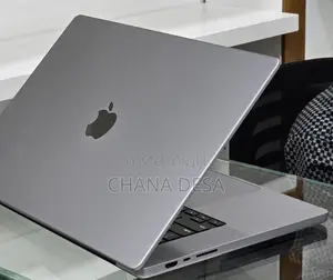 New Laptop Apple MacBook Pro 2021 M1 Max 32GB Apple M1 Pro SSD 512GB