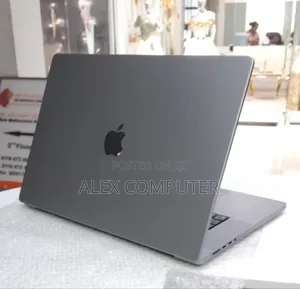 New Laptop Apple MacBook Pro 64GB Apple M1 Max SSD 1T