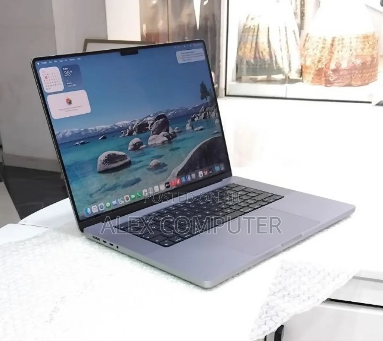 New Laptop Apple MacBook Pro 64GB Apple M1 Max SSD 1T