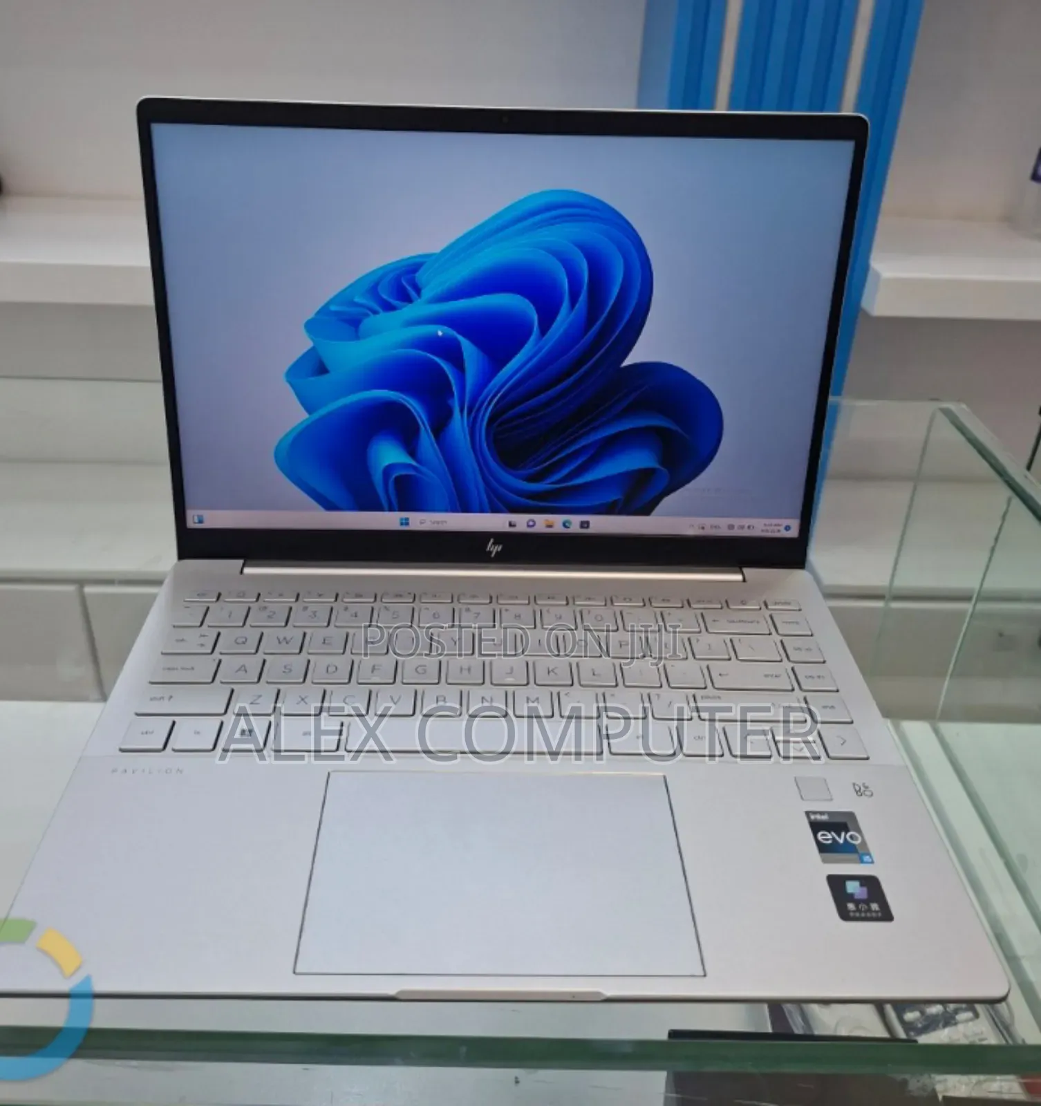 New Laptop HP Pavilion 14 16GB Intel Core i5 SSD 1T
