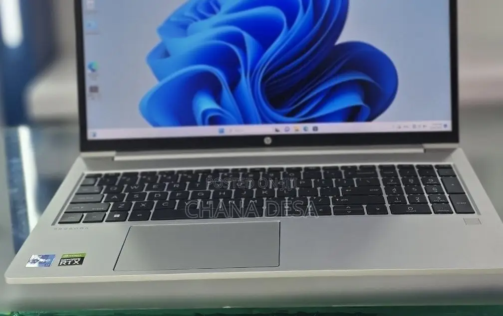 New Laptop HP 16GB Intel Core i7 SSD 1T