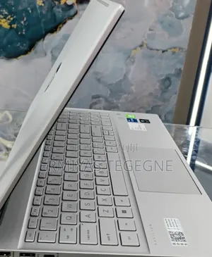 New Laptop Apple MacBook Pro 2021 M1 32GB Intel SSD 1T